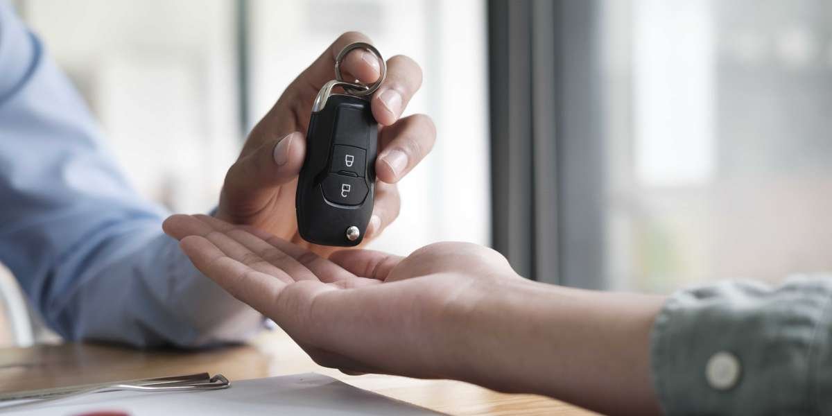 The Role and Importance of Mobile Car Locksmiths in Modern Automotive Security